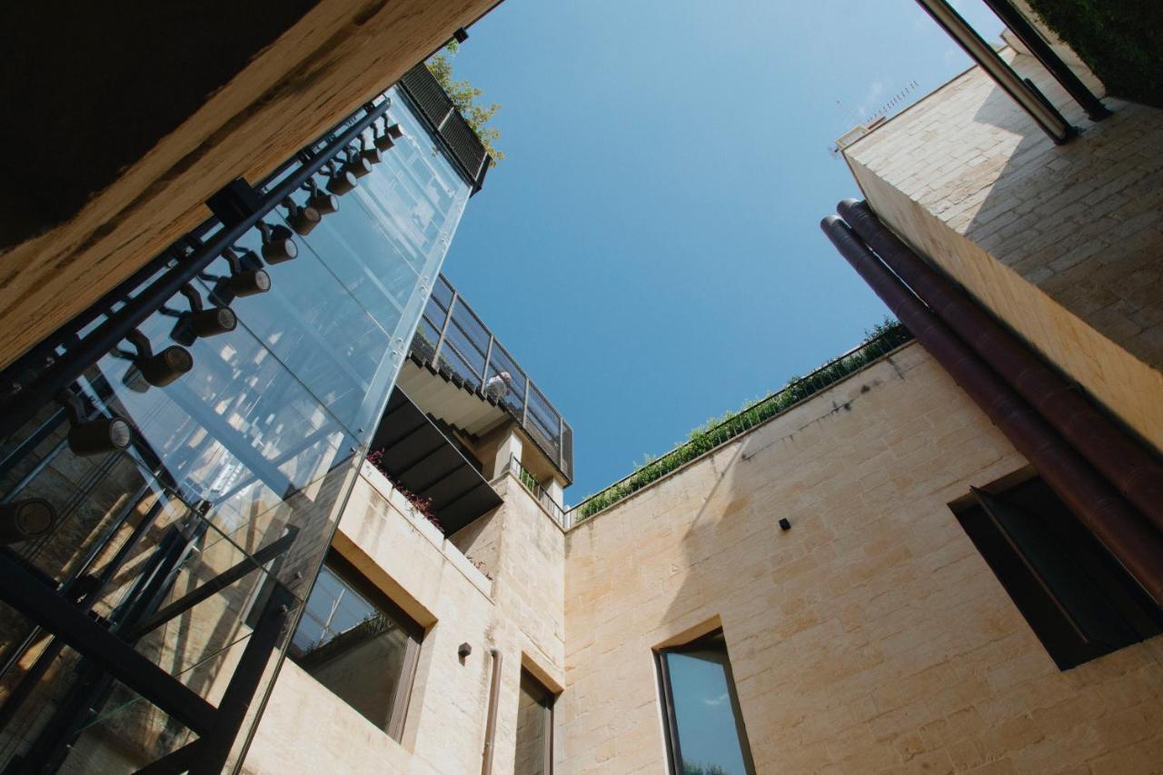 Casa 300Mila Hotel Lecce Bagian luar foto