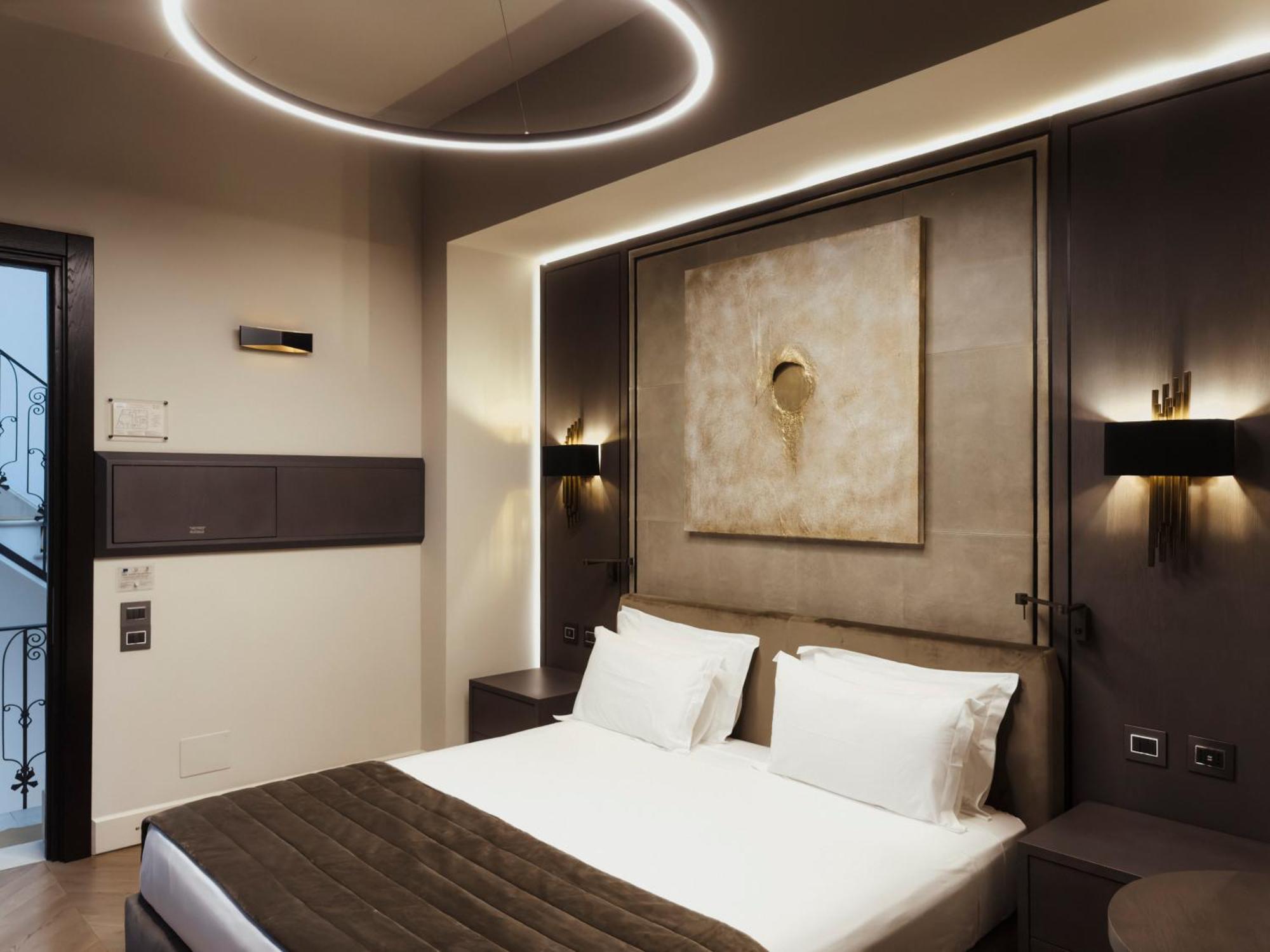 Casa 300Mila Hotel Lecce Bagian luar foto