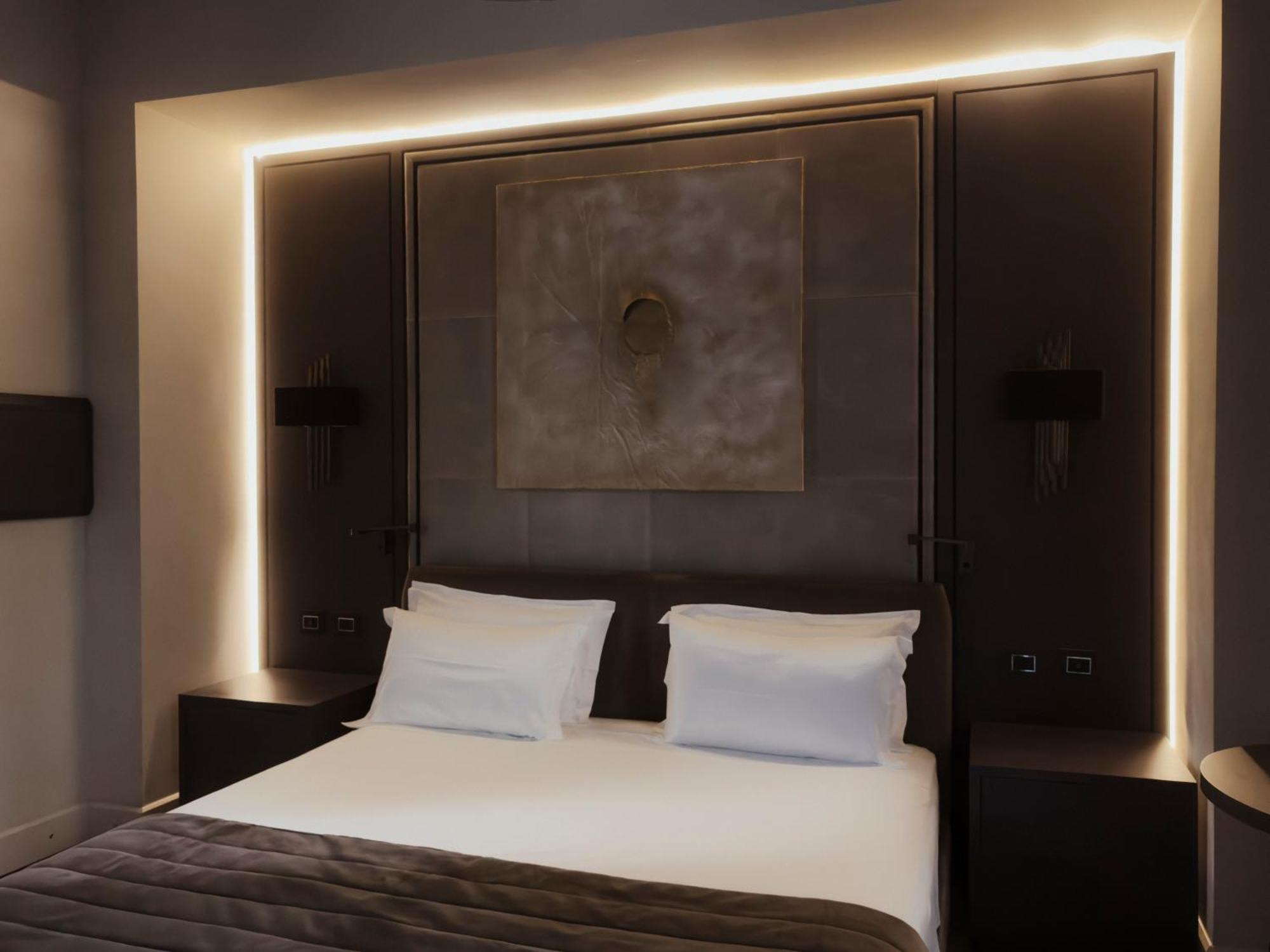 Casa 300Mila Hotel Lecce Bagian luar foto